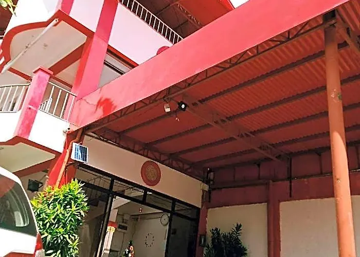 Hotel Oyo 634 A's